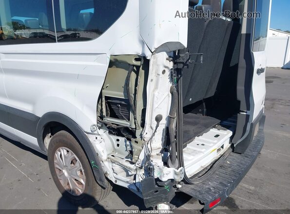 1FBAX2C8XMKA64672 2021 FORD PASSENGER White Front view