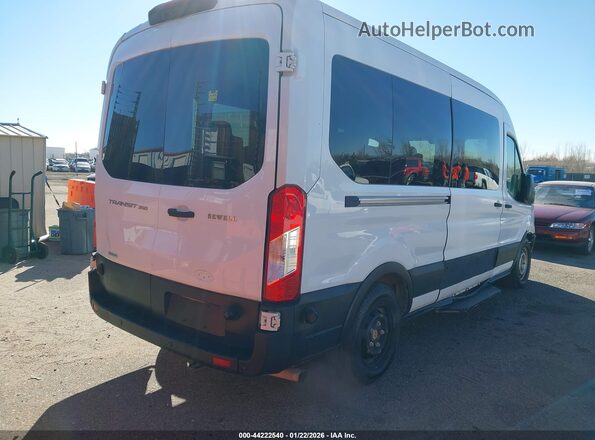 1FBAX2CG3LKA08983 2020 FORD PASSENGER Белый Задняя правая четверть