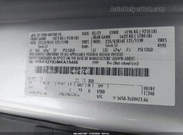 1FBAX2Y83MKA15466 2021 FORD PASSENGER White Widok komory silnika