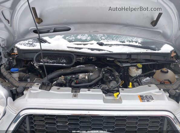 1FBAX2Y83MKA15466 2021 FORD PASSENGER White Widok z tyłu