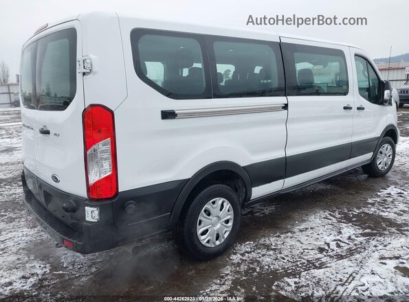 1FBAX2Y85RKA74025 2024 FORD PASSENGER White Հետևի աջ