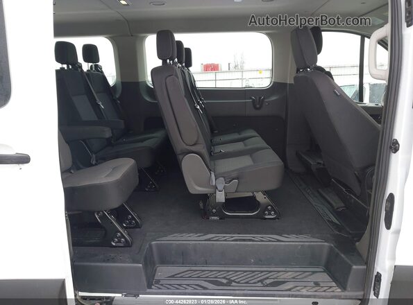 1FBAX2Y85RKA74025 2024 FORD PASSENGER White VIN կոդի պիտակի տեսք