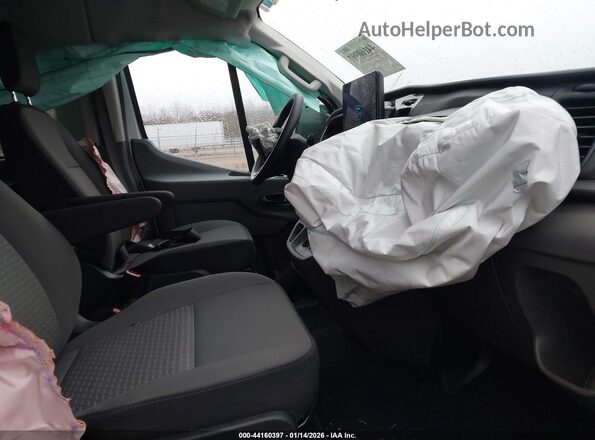 1FBAX2YG8RKA28387 2024 FORD PASSENGER White Սալոնի դիմացի տեսք