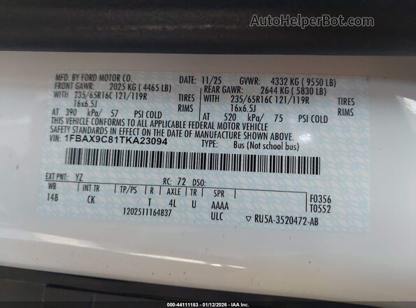 1FBAX9C81TKA23094 2026 FORD PASSENGER White Vista del compartimento del motor