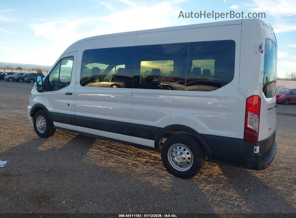 1FBAX9C81TKA23094 2026 FORD PASSENGER White Trasero izquierdo