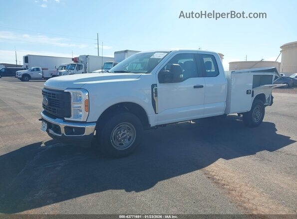 1FD7X2AAXRED36974 2024 FORD F-250 White Передня ліва чверть