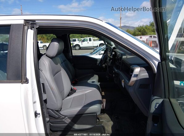 1FD7X2AAXRED36974 2024 FORD F-250 White Вид салону спереду