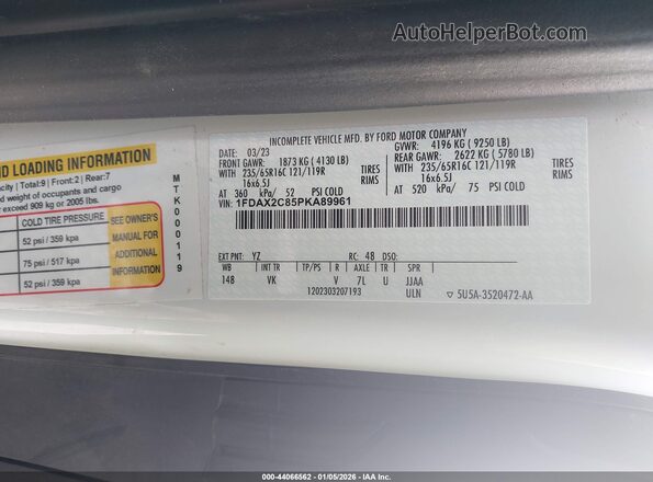 1FDAX2C85PKA89961 2023 FORD PASSENGER White 