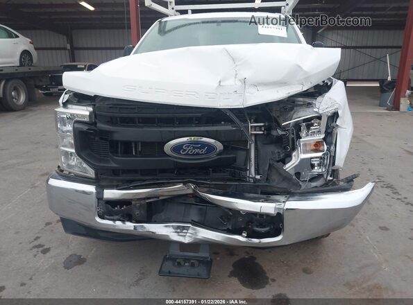 1FDBF2A66NEE96269 2022 FORD F-250 White Front view