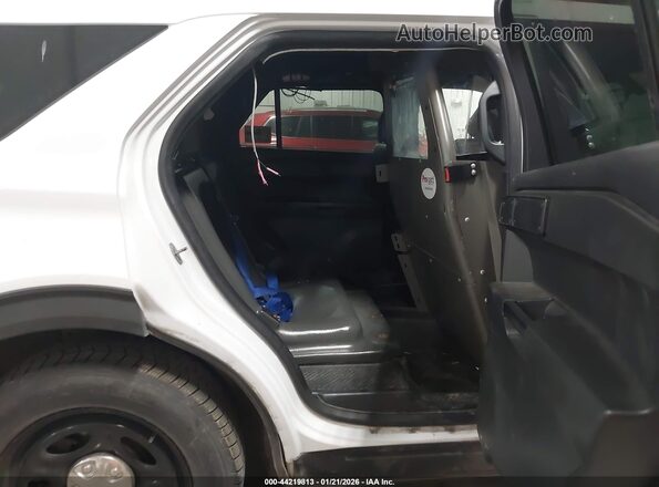 1FM5K8AB0MGA18845 2021 FORD POLICE INTERCEPTOR White Вид наклейки з VIN-кодом