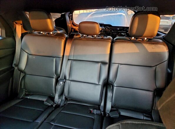 1FM5K8AB2RGA07921 2024 FORD FORD EXPLORER Black Rear seats view