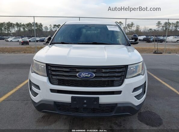 1FM5K8AR0JGC75948 2018 FORD POLICE INTERCEPTOR White Vista frontal