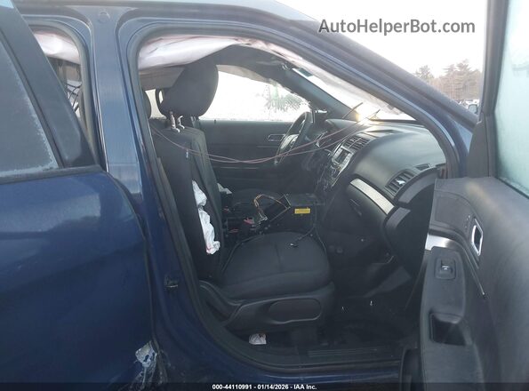 1FM5K8AR2KGA79205 2019 FORD POLICE INTERCEPTOR Blue Front interior view