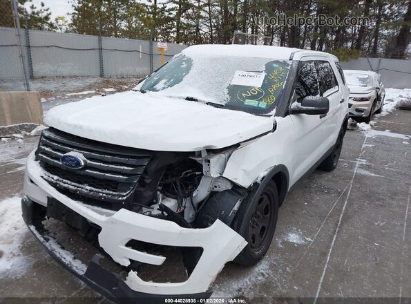 1FM5K8AR4JGC94602 2018 FORD POLICE INTERCEPTOR White 