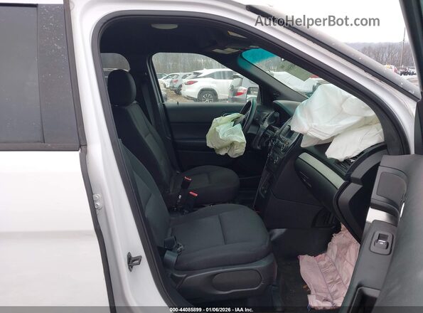 1FM5K8AR8HGA62854 2017 FORD UTILITY POLICE INTERCEPTOR White Vista interior delantera