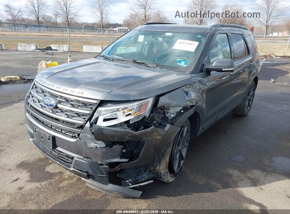 1FM5K8D83JGA39197 2018 FORD FORD EXPLORER Gray Առջևի ձախ երեք քառորդ տեսարան