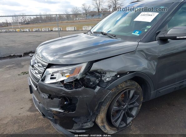 1FM5K8D83JGA39197 2018 FORD FORD EXPLORER Gray Դիմացի տեսք