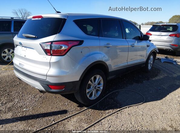 1FMCU0GD4HUD27964 2017 FORD ESCAPE Silver უკანა მარჯვენა