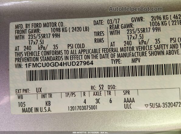 1FMCU0GD4HUD27964 2017 FORD ESCAPE Silver ძრავის განყოფილების ხედი