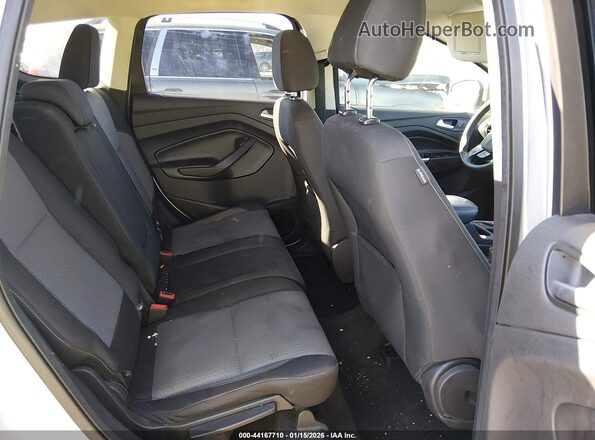 1FMCU0GD4HUD27964 2017 FORD ESCAPE Silver VIN კოდის სტიკერის ხედი