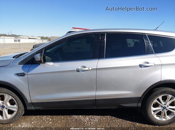 1FMCU0GD4HUD27964 2017 FORD ESCAPE Silver სალონის 360-გრადუსიანი ხედი