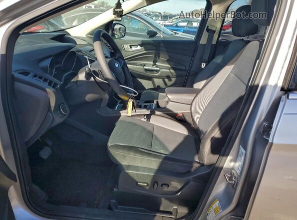 1FMCU0GD6HUE95007 2017 FORD ESCAPE Silver Vista interior delantera