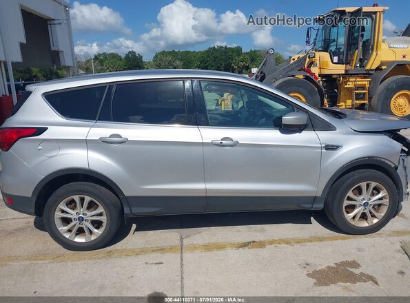 1FMCU9GD8KUA91198 2019 FORD ESCAPE Silver Vista interior trasera