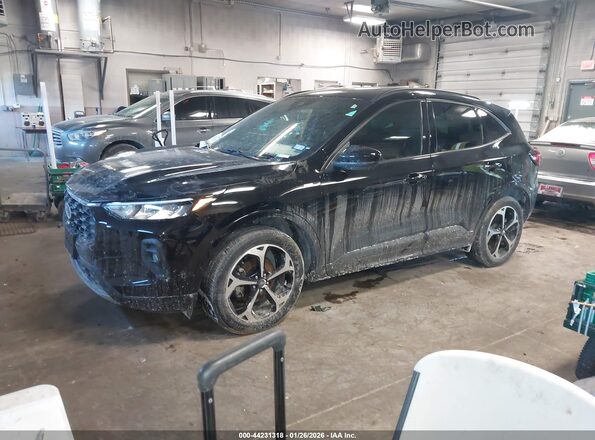 1FMCU9NA3PUB45586 2023 FORD ESCAPE Black 