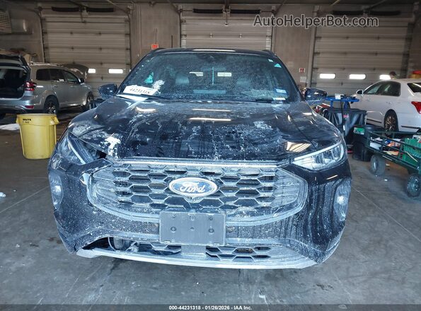 1FMCU9NA3PUB45586 2023 FORD ESCAPE Black 