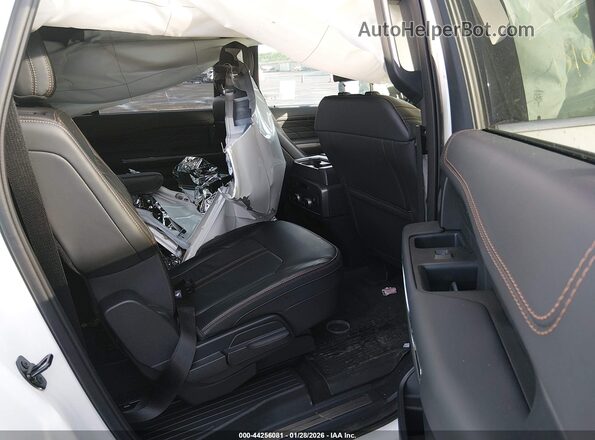 1FMJK1M87REB16635 2024 FORD EXPEDITION White VIN კოდის სტიკერის ხედი