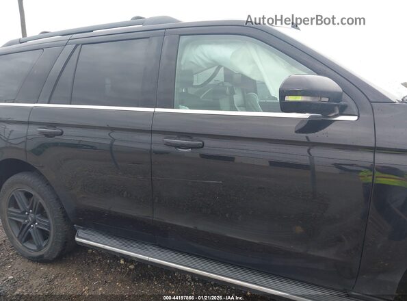 1FMJU1HT2LEA36126 2020 FORD EXPEDITION Black Widok wnętrza z tyłu