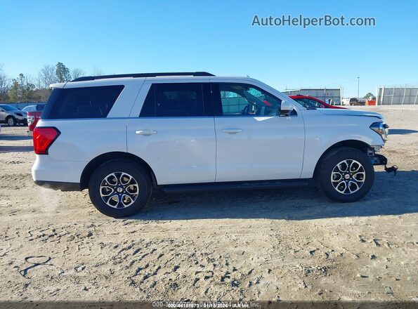 1FMJU1HT5NEA35636 2022 FORD EXPEDITION White Панорамний вид салону 360°