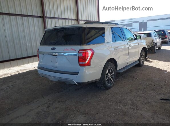 1FMJU1HT8MEA44152 2021 FORD EXPEDITION White Rear right