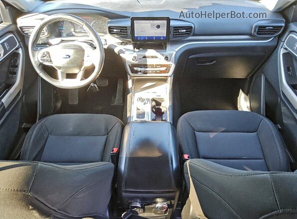 1FMSK7DHXNGA20374 2022 FORD FORD EXPLORER Silver Vista del salpicadero