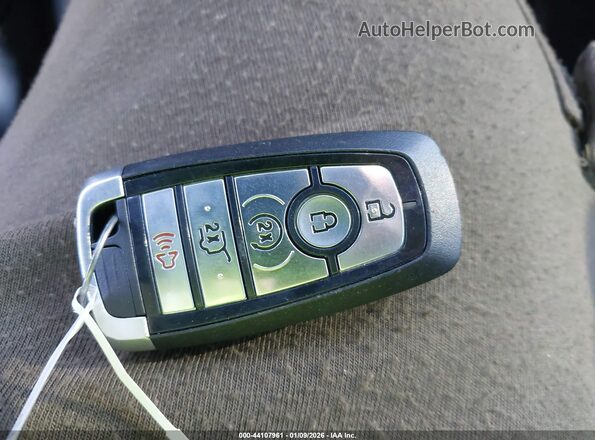 1FMSK8KH7NGA96238 2022 FORD FORD EXPLORER Черный Вид панели приборов