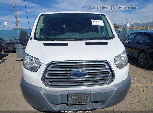 1FMZK1YM3JKA10697 2018 FORD TRANSIT-150 Белый Вид спереди