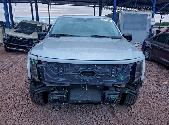 1FT6W1EV3NWG07596 2022 FORD F150 Серебряный Вид спереди