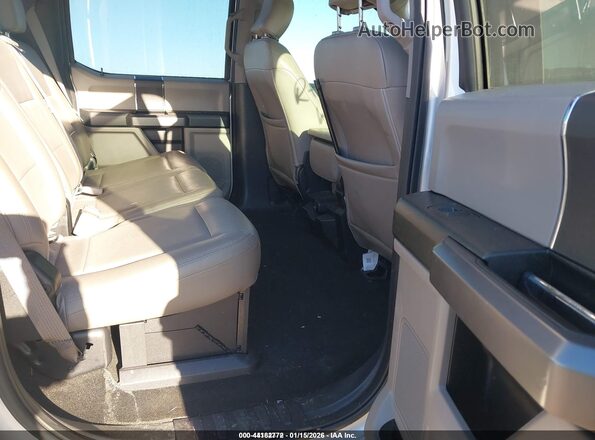 1FT7W2B63HEF35803 2017 FORD F-250 Серебряный 