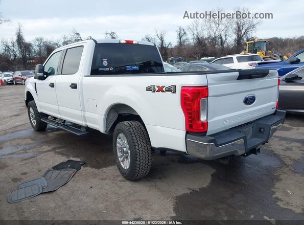 1FT7W2B66JEB90353 2018 FORD F-250 White 