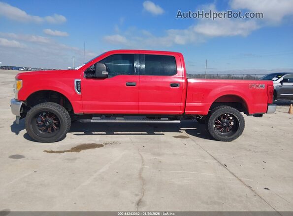 1FT7W2B68HEE01384 2017 FORD F-250 Red 360 interior view