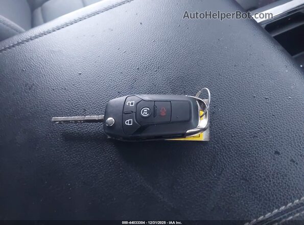 1FT7W2BT1SEC43211 2025 FORD F-250 Gray Vista del salpicadero