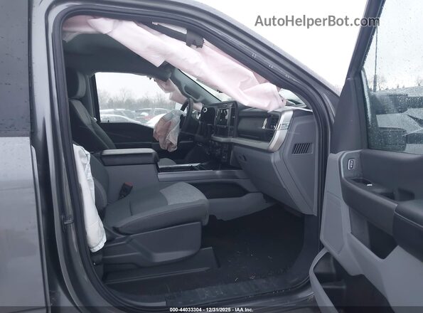 1FT7W2BT1SEC43211 2025 FORD F-250 Gray Vista interior delantera