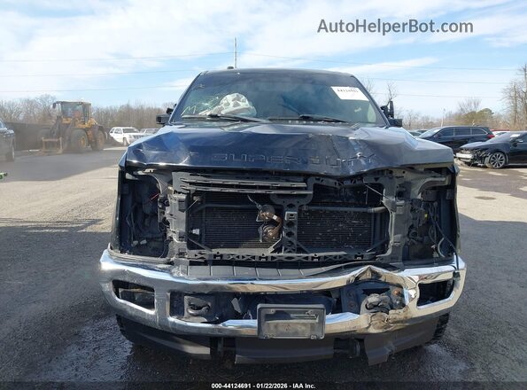 1FT7W2BT5HEB89100 2017 FORD F-250 Черный Вид задней части салона