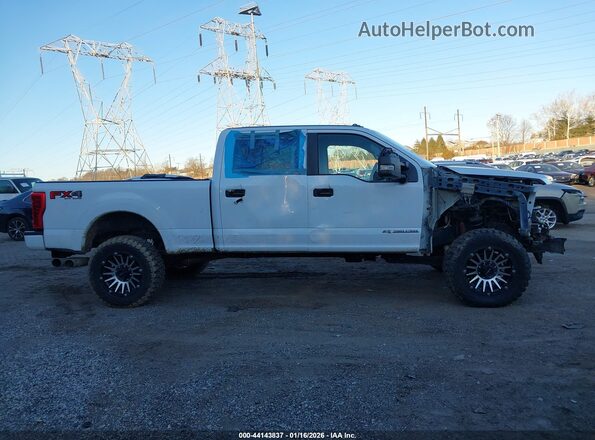 1FT7W2BT6KED90642 2019 FORD F-250 White 