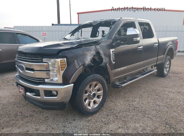 1FT7W2BT8JEC79461 2018 FORD F-250 Бордовый Передняя левая четверть