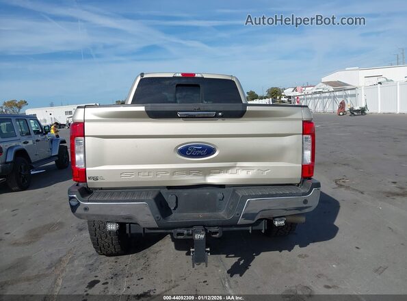 1FT7W2BT9JEB16317 2018 FORD F-250 Beige 