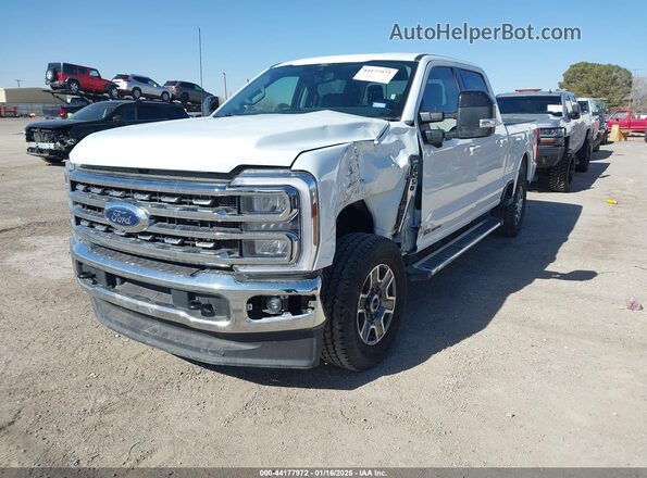 1FT7W2BTXTEC35335 2026 FORD F-250 White Առջևի ձախ երեք քառորդ տեսարան
