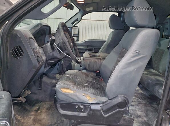 1FT7X2B67GEA35560 2016 FORD F250 Серый Вид салона спереди