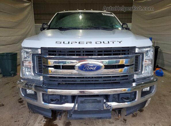 1FT7X2B69KEC72883 2019 FORD F250 White Front view