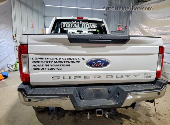 1FT7X2B69KEC72883 2019 FORD F250 White Rear view